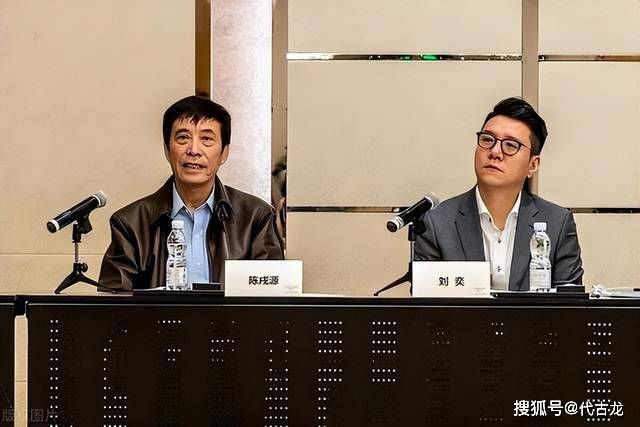 值得一提的是，我们导演的发起方想象传媒，是由资深媒体人、前《南都周刊》《南都娱乐》营销总经理陈爱华创立，2015年获李开复领导的创新工场天使投资，旗下有未视频、未公司、我们导演等多个视频内容媒体，代表作《筑梦者》、《创新中国》系列在互联网上播放量均过亿，在非虚构影视创作方面有独到建树